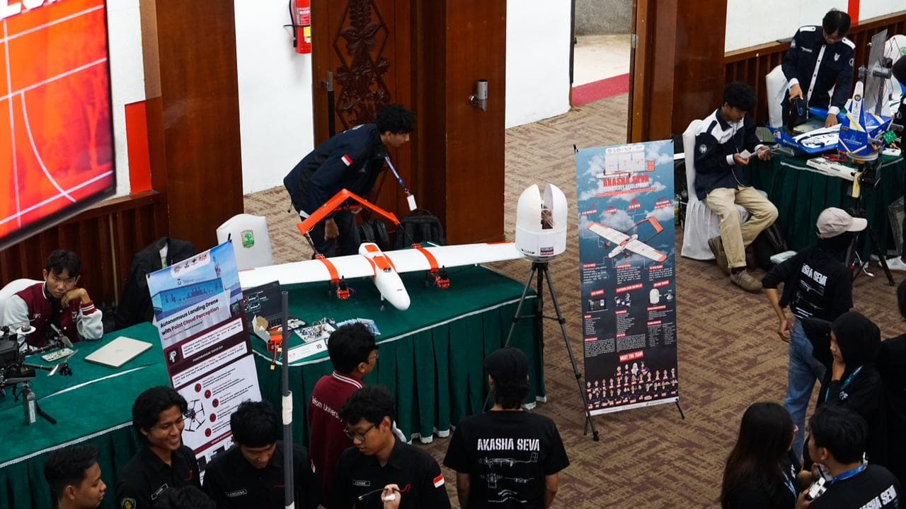 Team TD Exhibition Booth